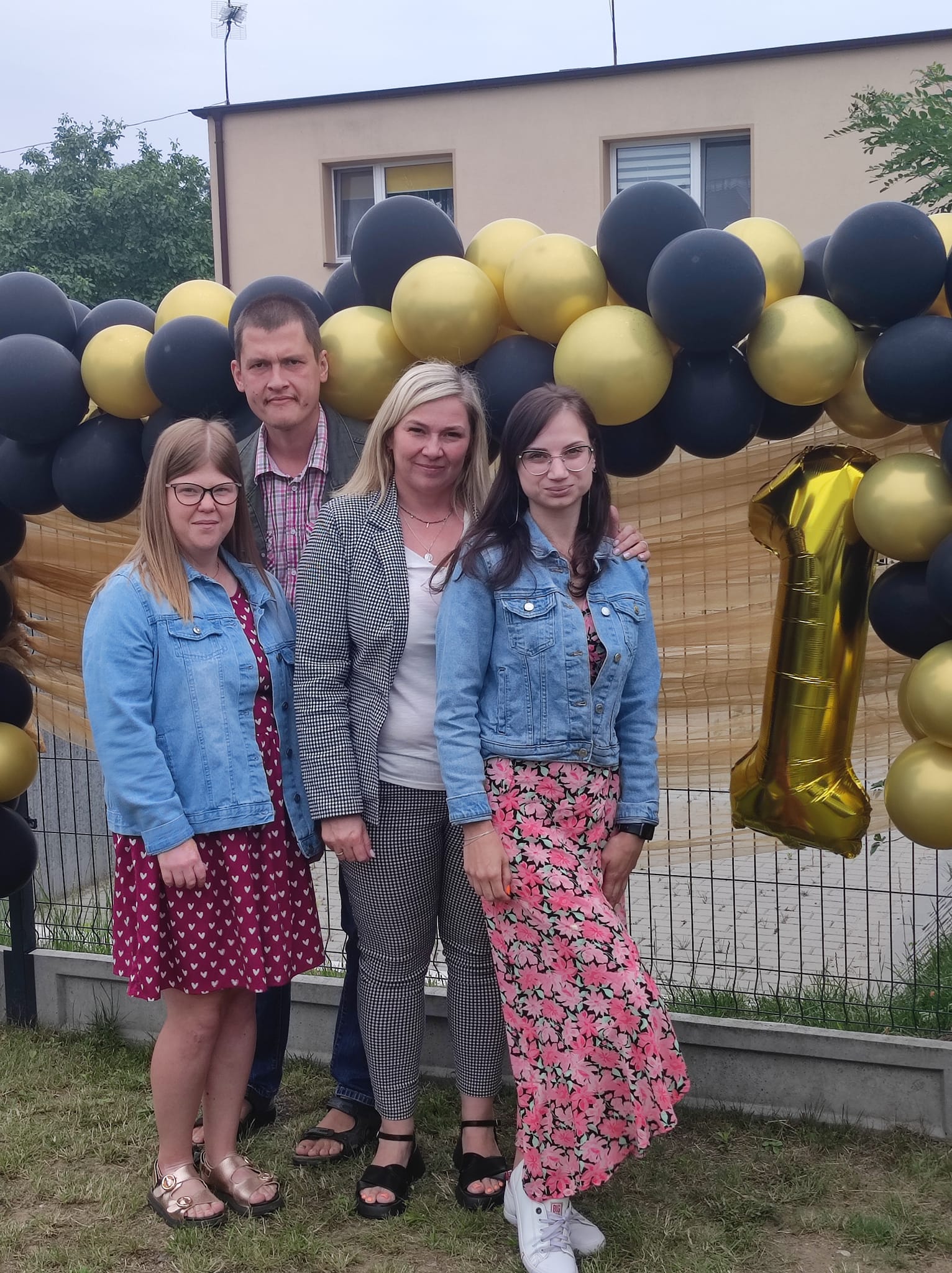 od prawej p Natalia p Daria oraz Ola z Mateuszem od prawej p Natalia p Daria oraz Ola z Mateuszem